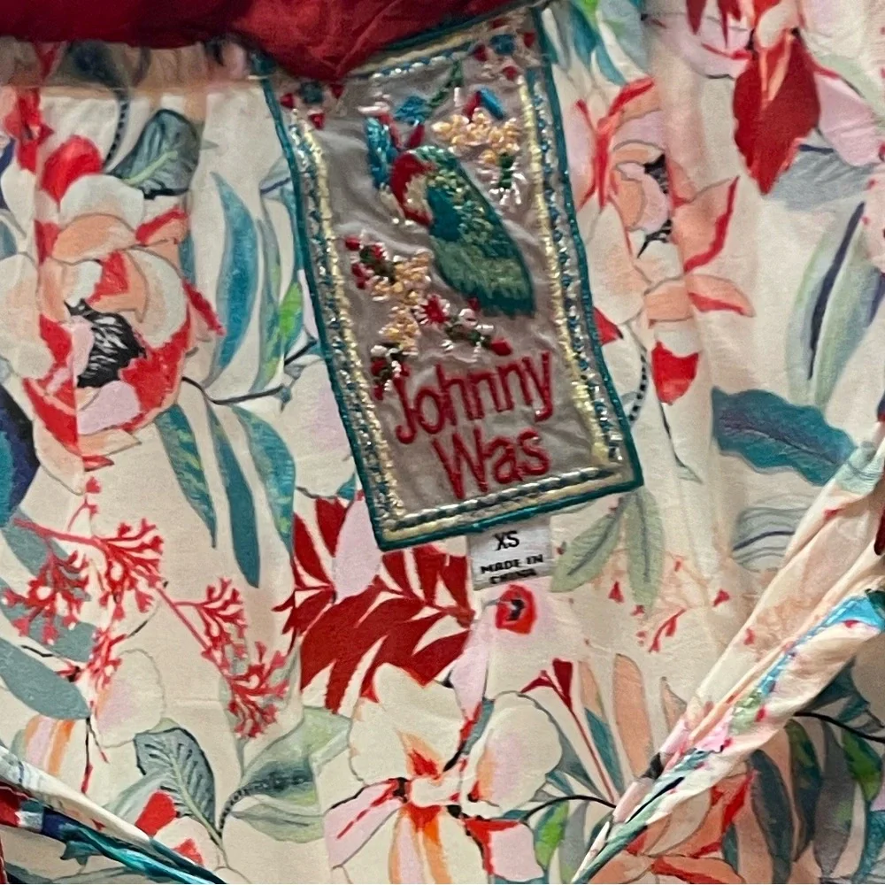 Johnny Was cold shoulder top - Picture 1 of 4